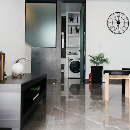 Stylish Overlooking The Acropolis Apartment