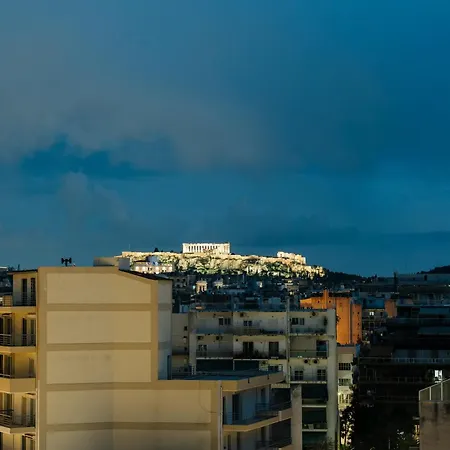 Apartment Stylish Overlooking The Acropolis
